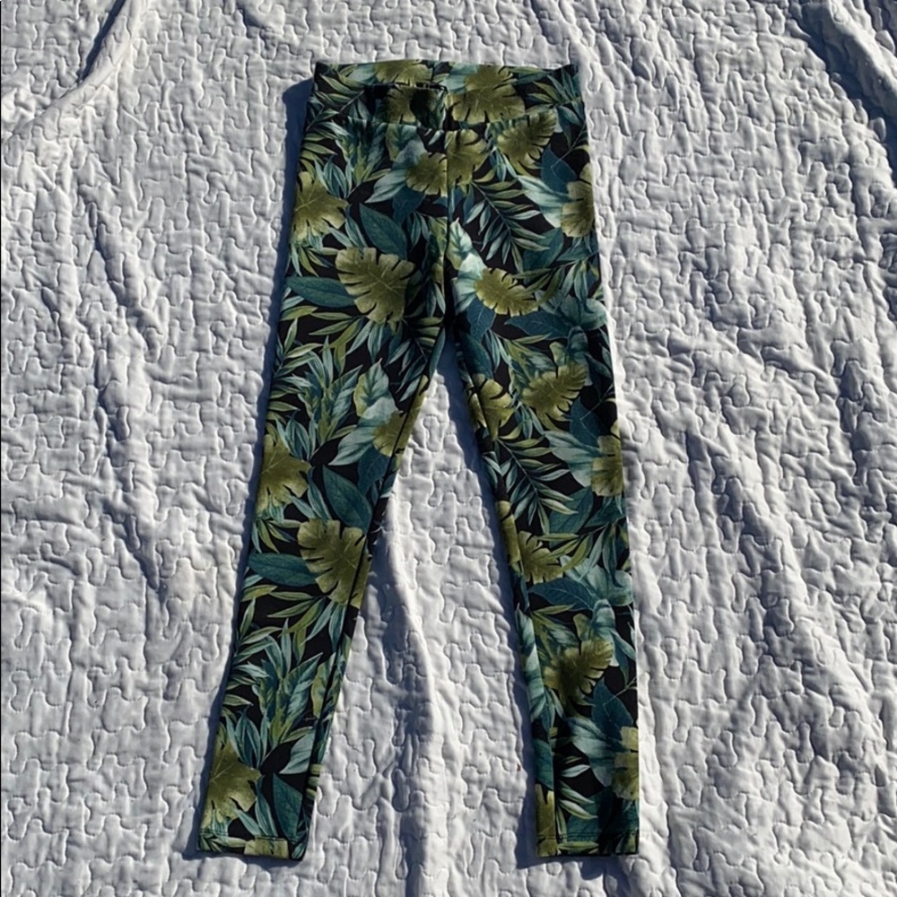 Size small floral forever 21 leggings